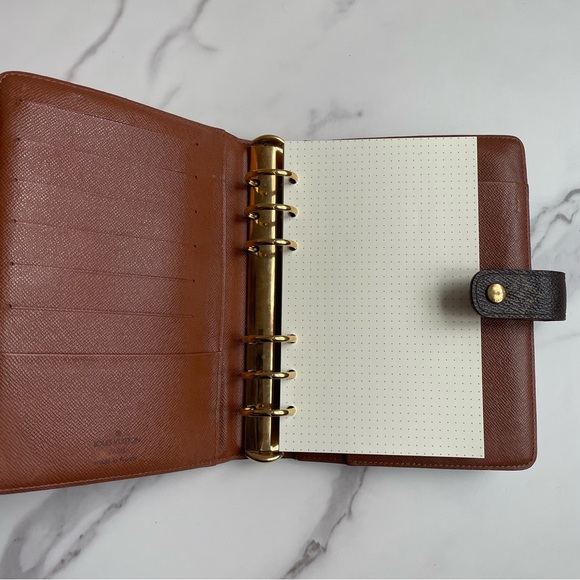 Louis Vuitton Brown Monogram Medium MM Ring Agenda - Picture 5 of 12